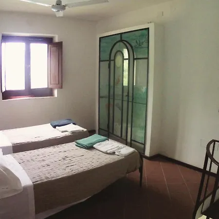 Room In Apartment - Holidays In Calabria, Between Tropea And Capo Vaticano 16 Pensionat *